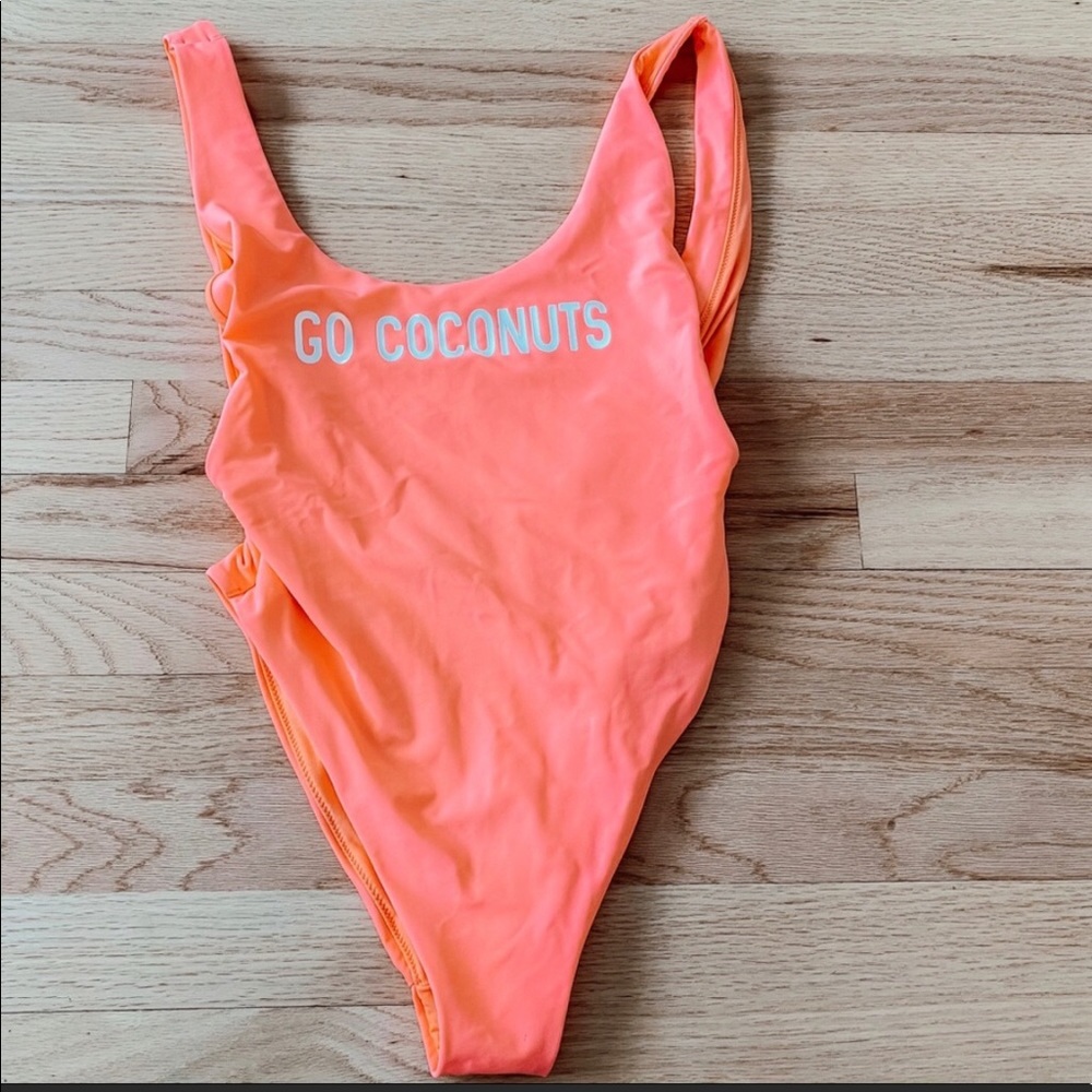 ‘Go Coconuts’ Aerie Swimsuit Size M
